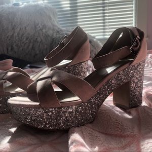 ✨ Glitter Platform Heels 💖